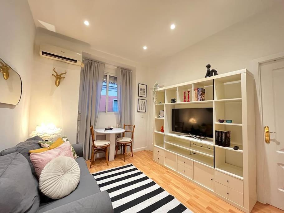 Exterior Atocha Ile Fe Apartment มาดริด ภายนอก รูปภาพ